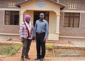 J. Bayaga met MB. Zubatse