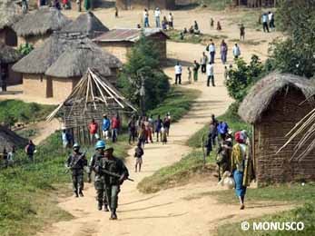 Patrouille mixte FARDC et Casques Bleus 15 jan14